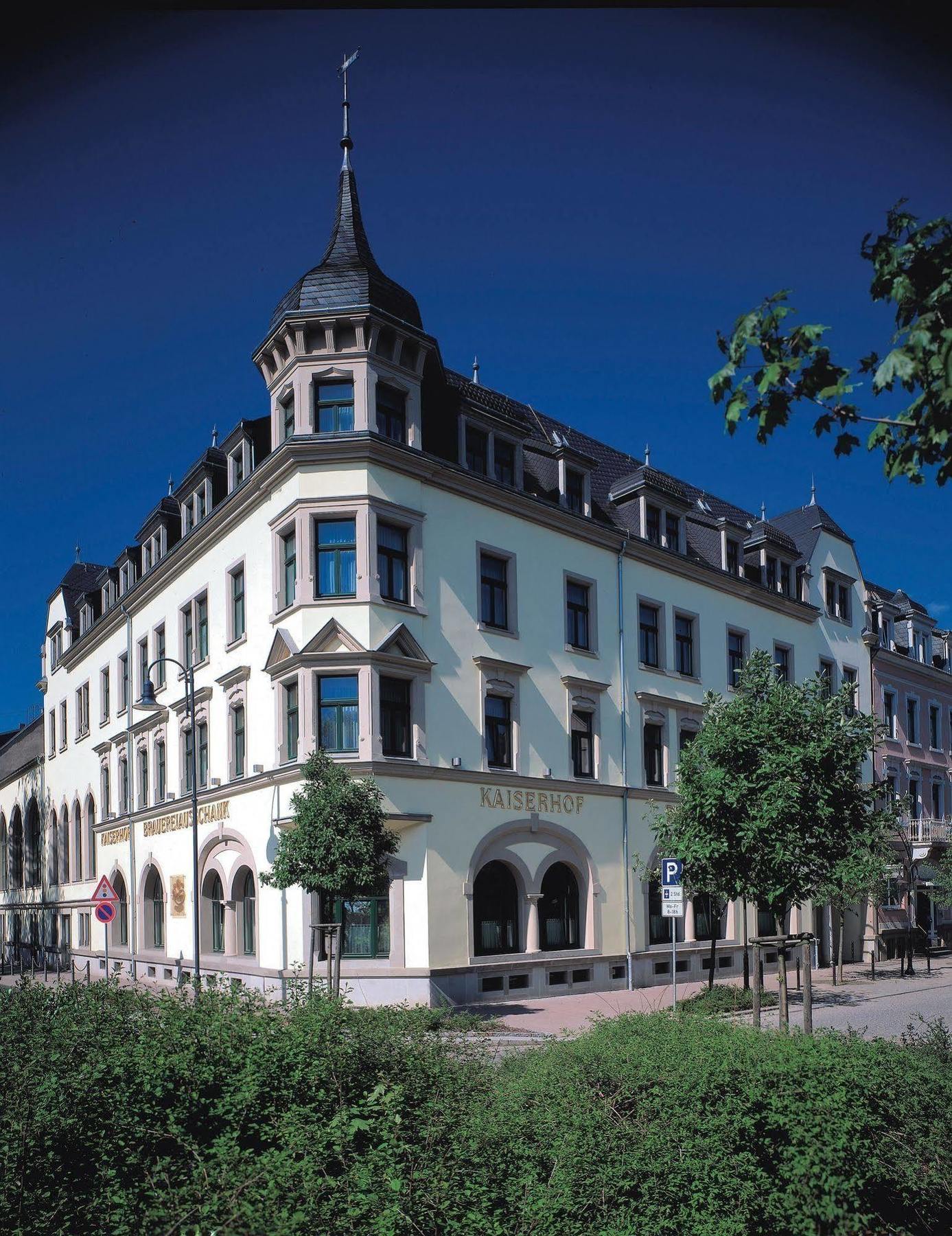Hotel Kaiserhof Radeberg Esterno foto